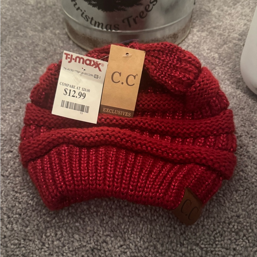 Red Chunky Knit Beanie